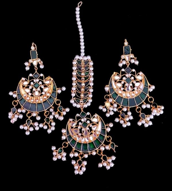 OLEARIA EARRINGS WITH BINDIYA