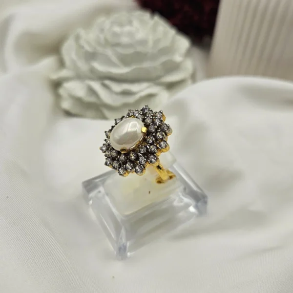 PEARL ADJUSTABLE JARAU RING